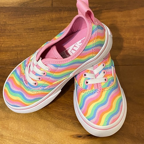 Vans brand toddler shoes size 8 - Picture 1 of 4